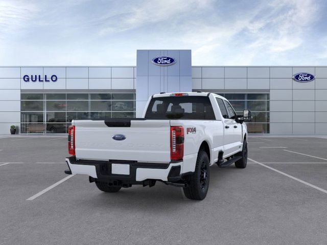 2025 Ford F-350 photo 8
