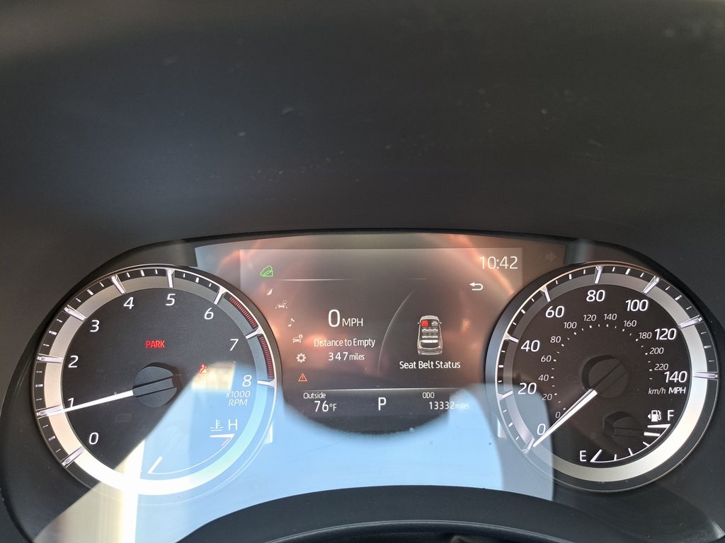 2023 Toyota Highlander LE photo 12