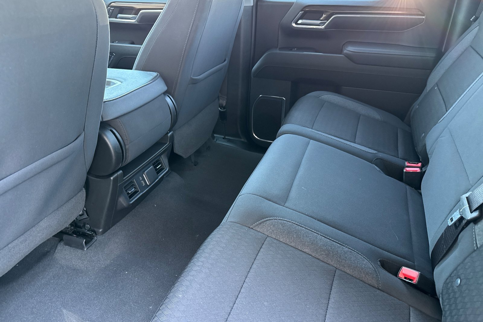 2024 Chevrolet Silverado 1500 LT photo 12
