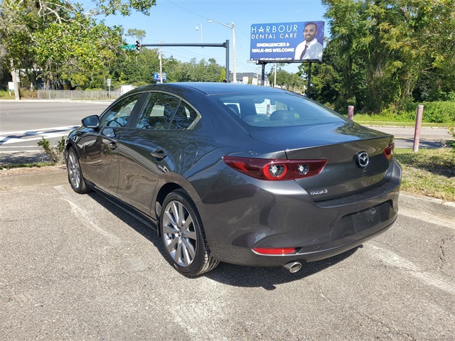 2023 Mazda Mazda3 2.5 Select photo 4