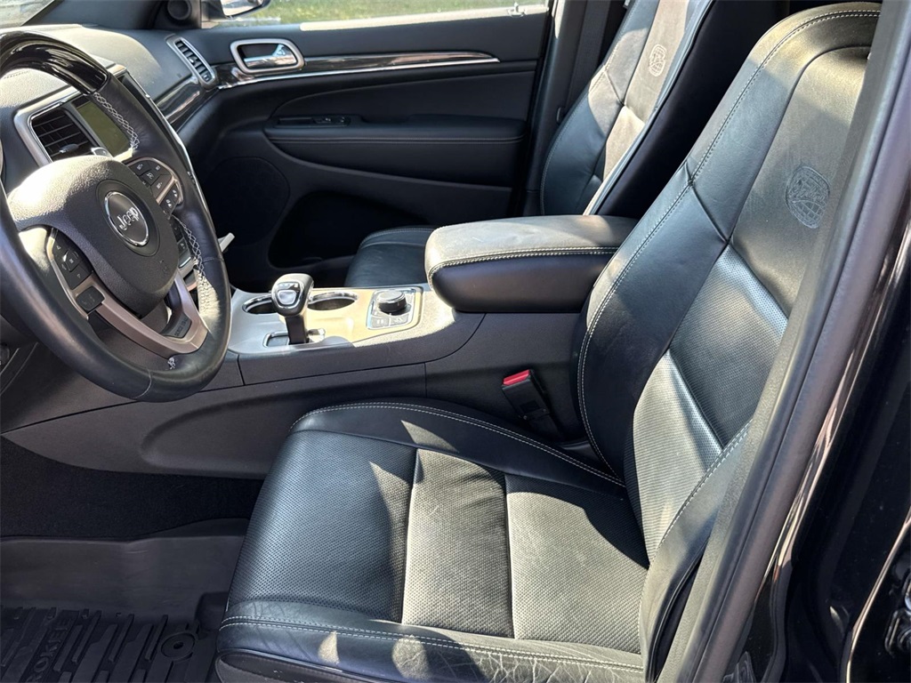 2014 Jeep Grand Cherokee Overland photo 13