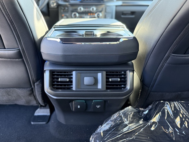 2025 Ford F-150 Lariat photo 27