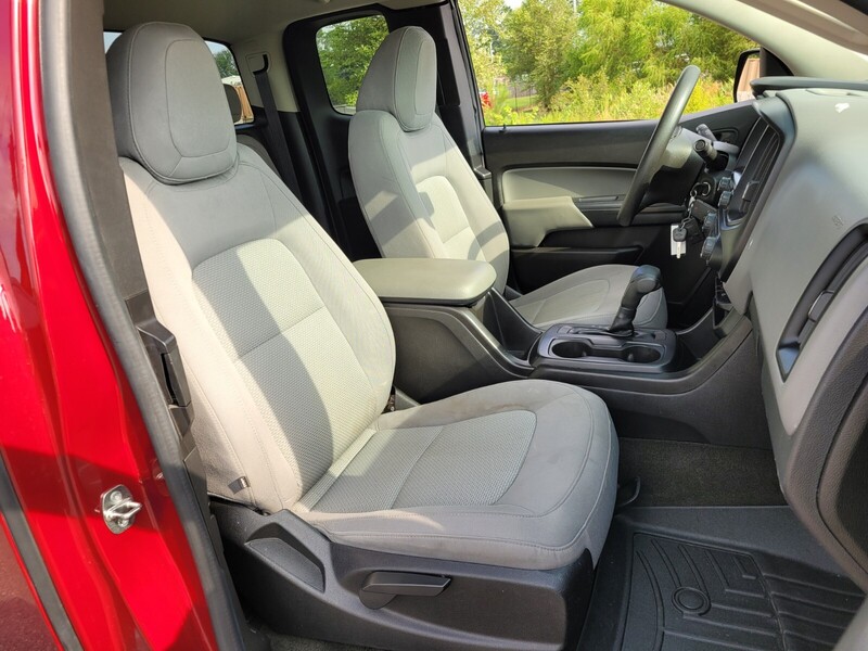 2016 Chevrolet Colorado Work Truck photo 13