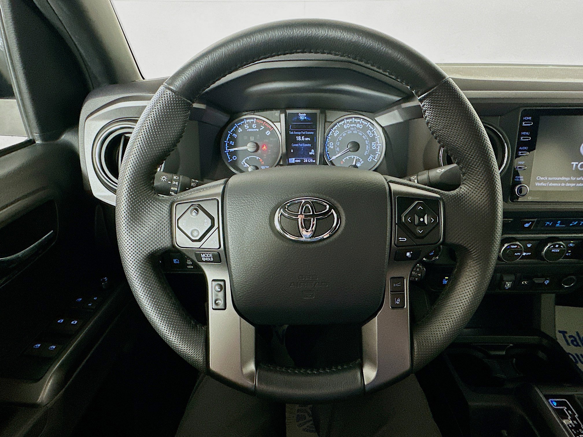 2023 Toyota Tacoma TRD Off-Road 4x4 photo 11