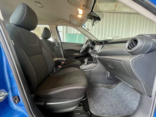 2021 Nissan Kicks S photo 21