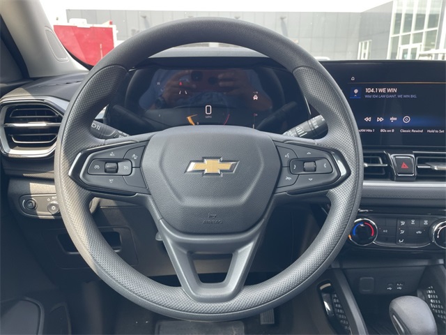 2025 Chevrolet Trailblazer LT photo 8