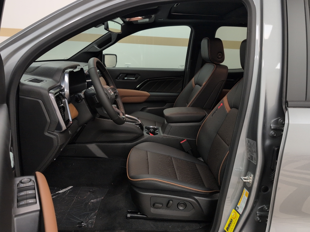 2026 Gmc Canyon AT4 photo 3