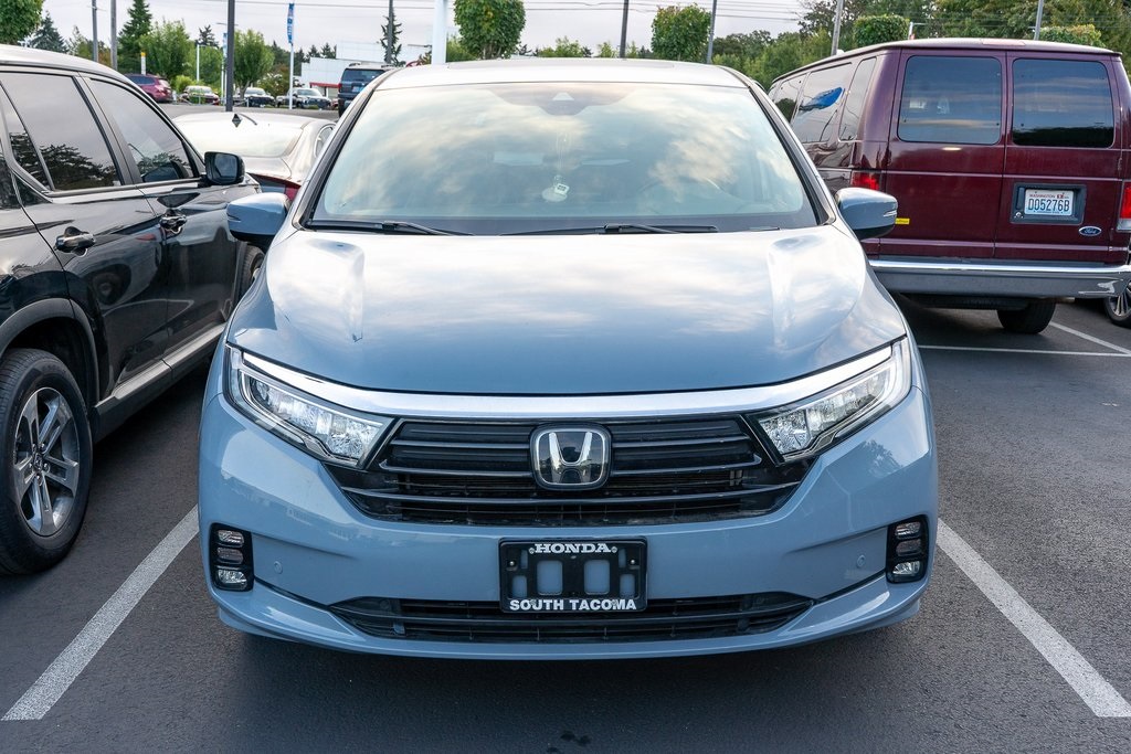 2024 Honda Odyssey Elite photo 2