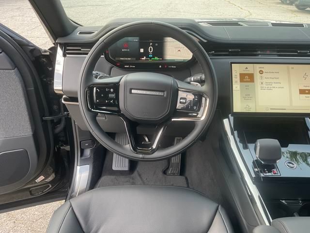 2025 Land Rover Range Rover Sport SE photo 12