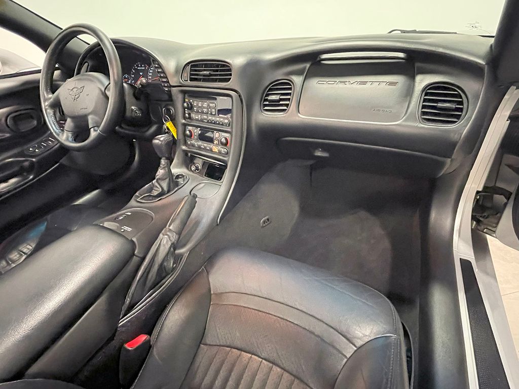 2000 Chevrolet Corvette Base Convertible photo 47