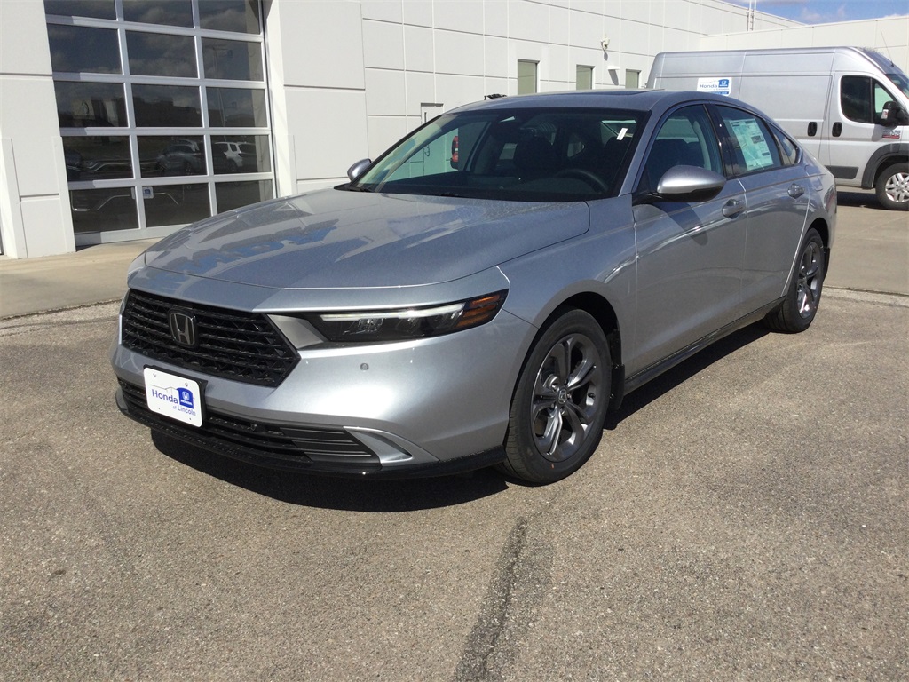 2025 Honda Accord Hybrid EX-L photo 8