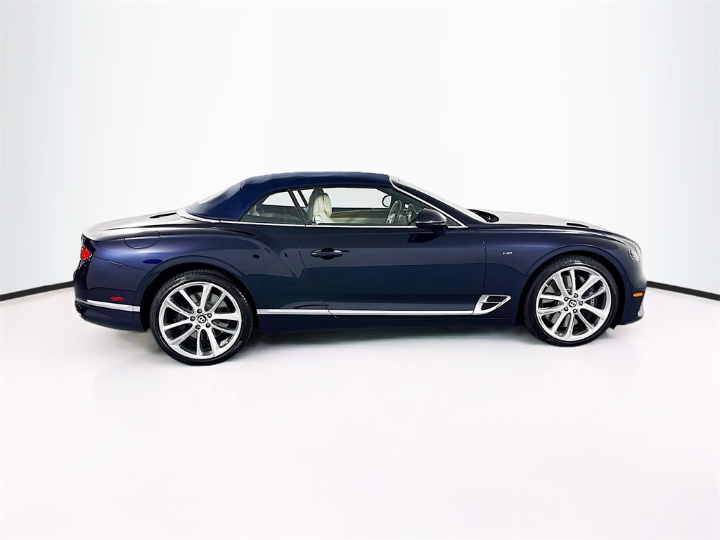 2022 Bentley Continental GT V8 photo 33