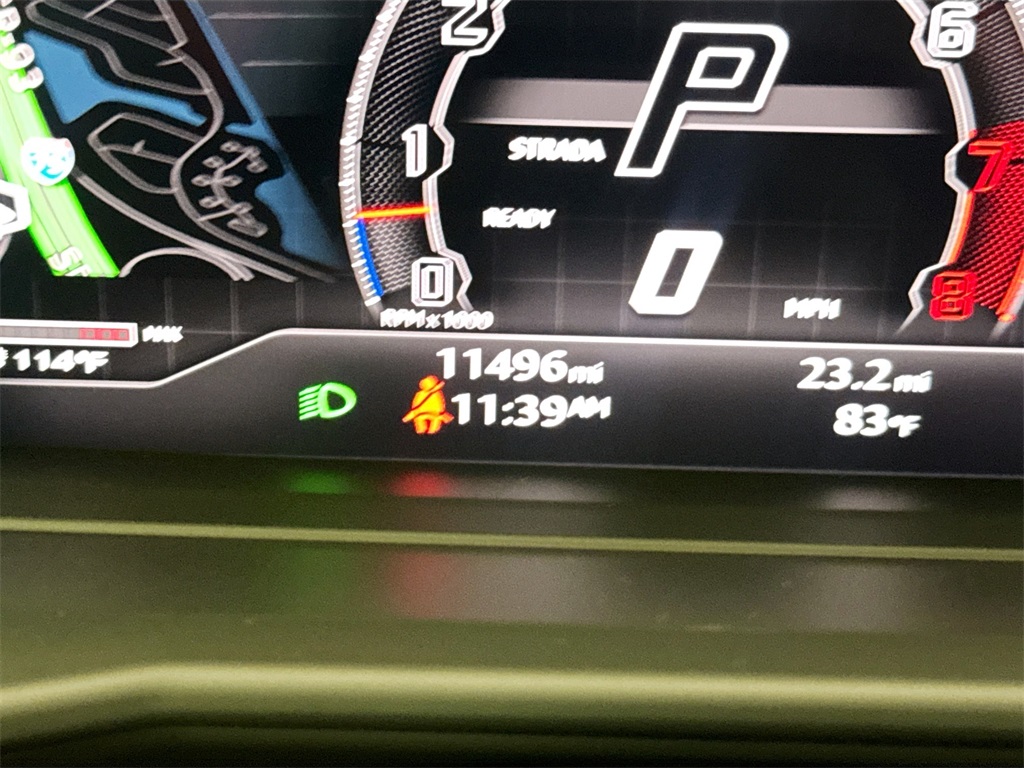 2024 Lamborghini Urus S photo 12