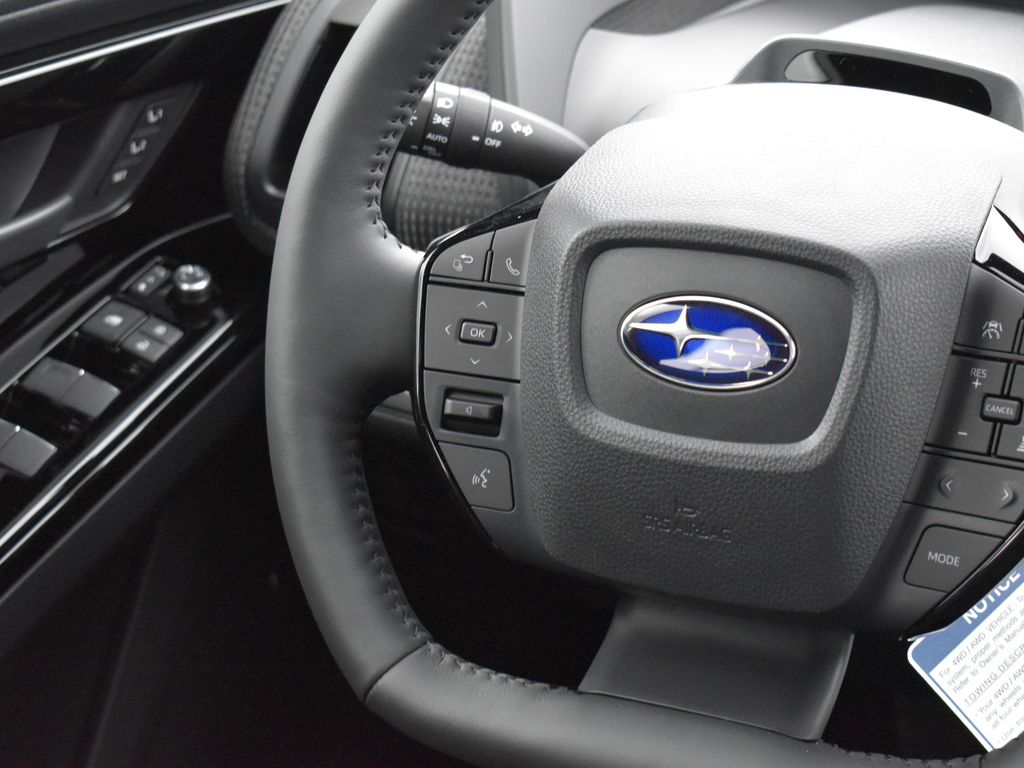 2025 Subaru Solterra Touring photo 17