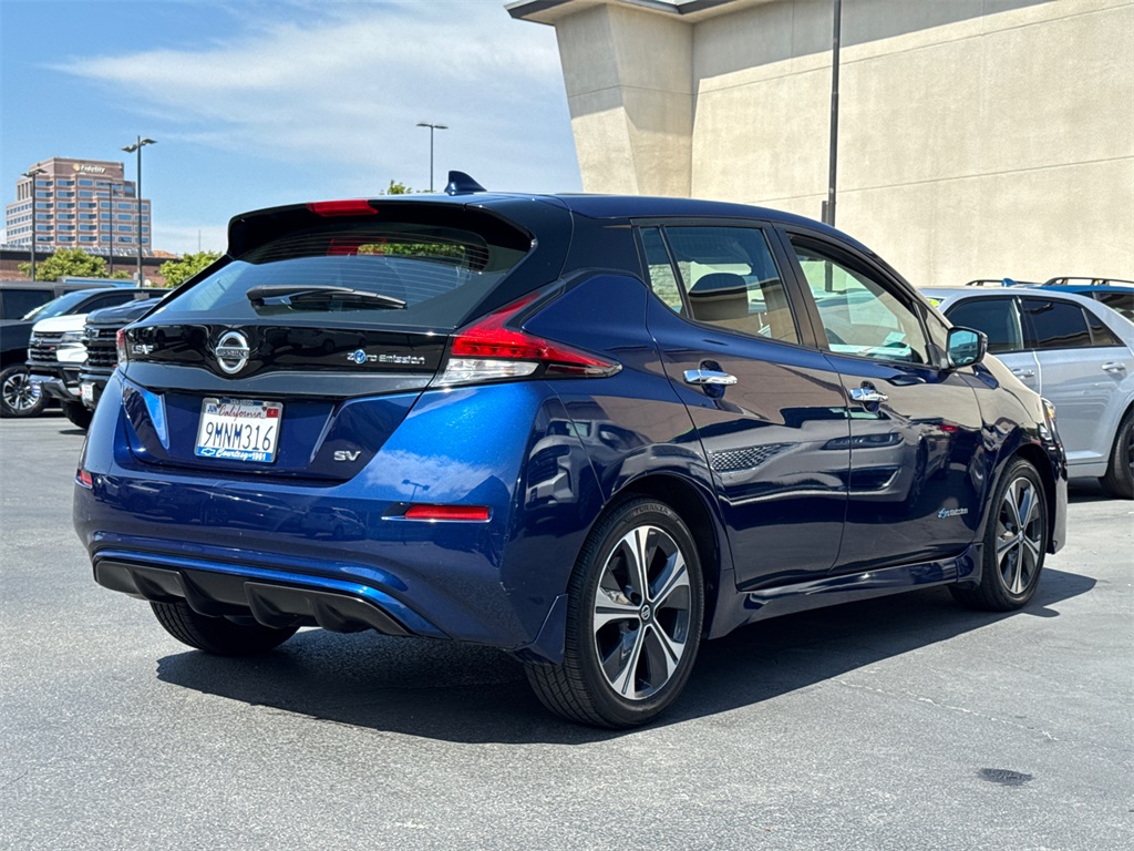 2019 Nissan Leaf SV photo 10