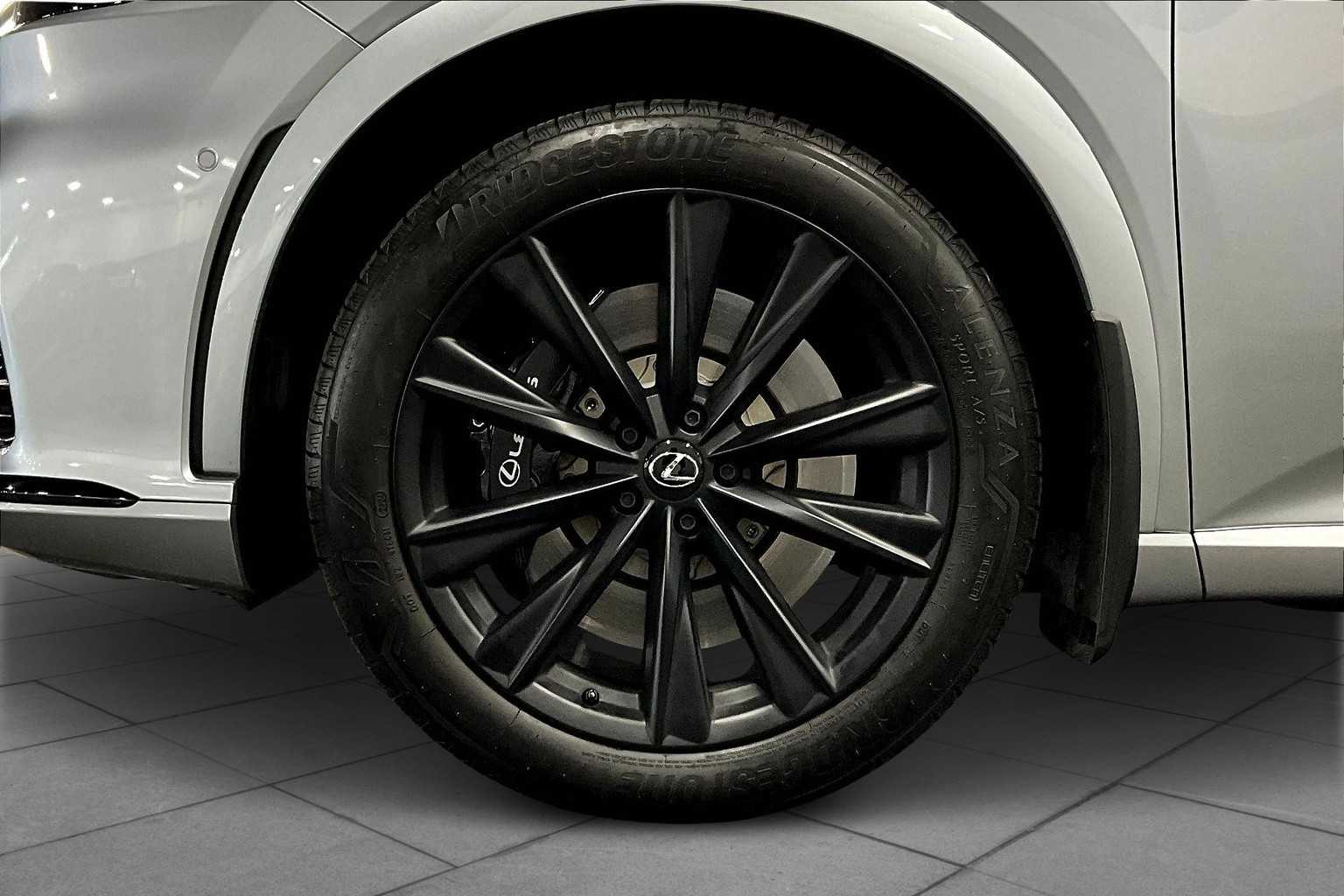 2024 Lexus RX F SPORT Performance photo 9