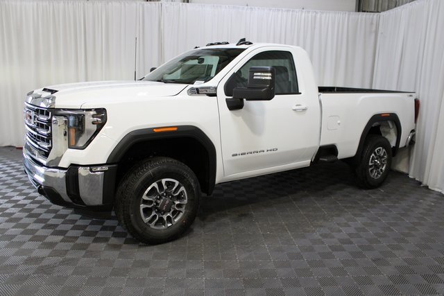 2025 Gmc Sierra 2500 HD SLE photo 3