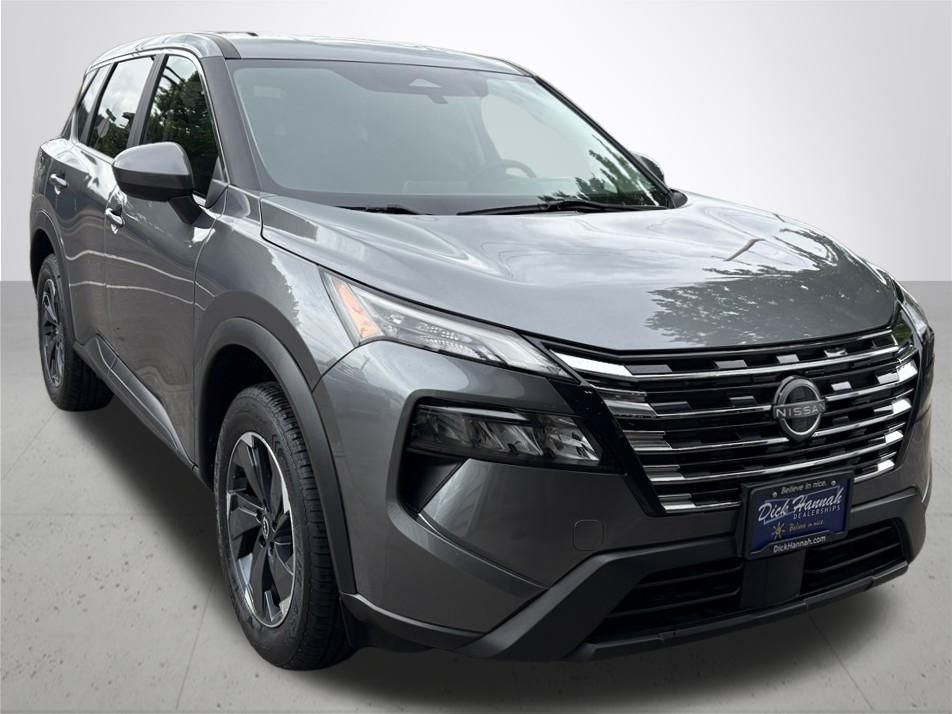 2024 Nissan Rogue SV photo 4