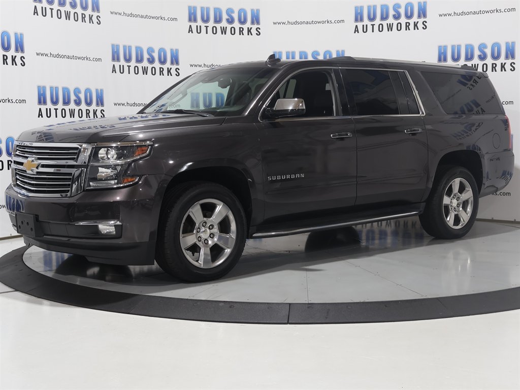 2018 Chevrolet Suburban Premier's photo