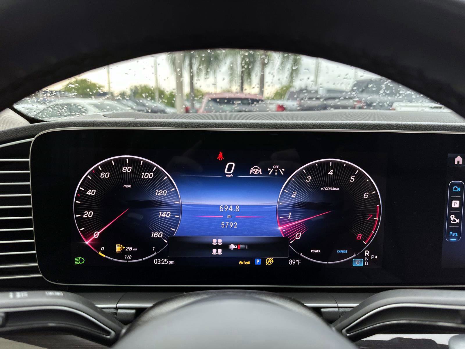 2025 Mercedes Benz GLS 580 4MATIC photo 27