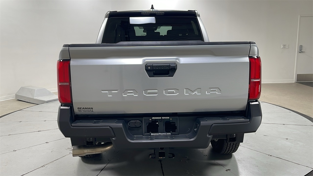 2024 Toyota Tacoma SR photo 4