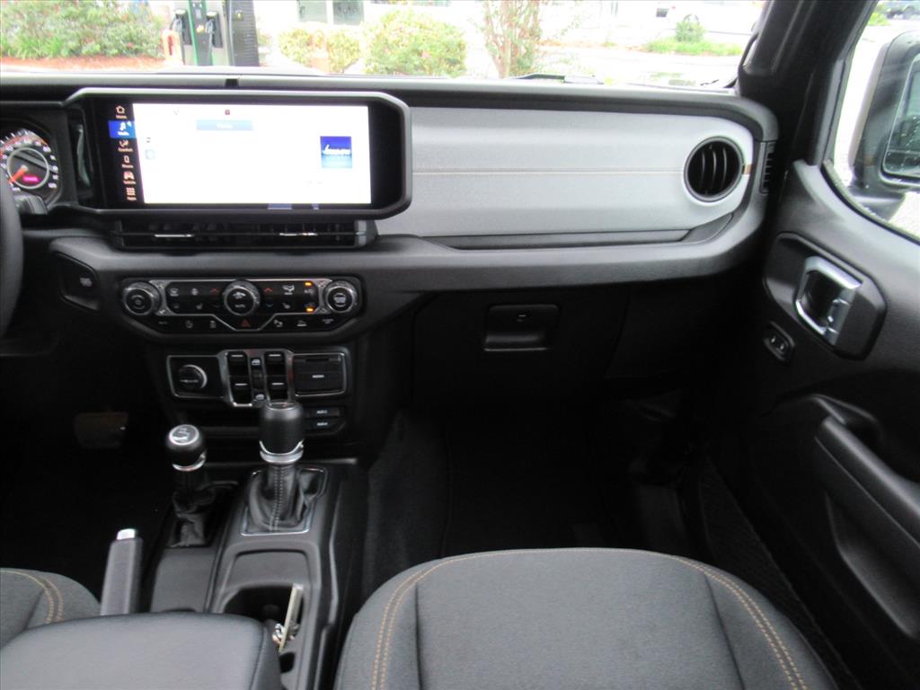 2024 Jeep Gladiator Sport S photo 15
