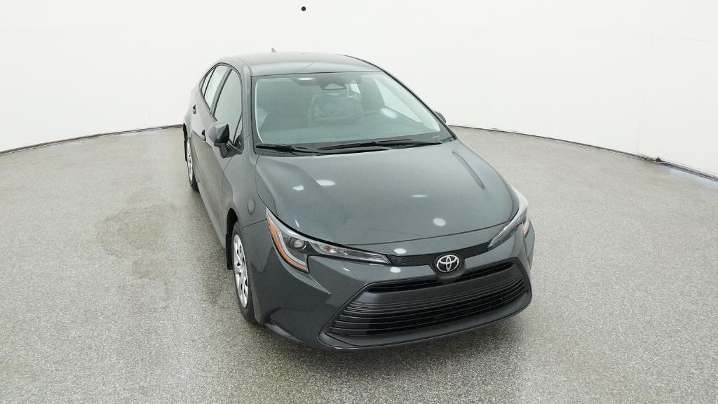 2025 Toyota Corolla LE photo 32