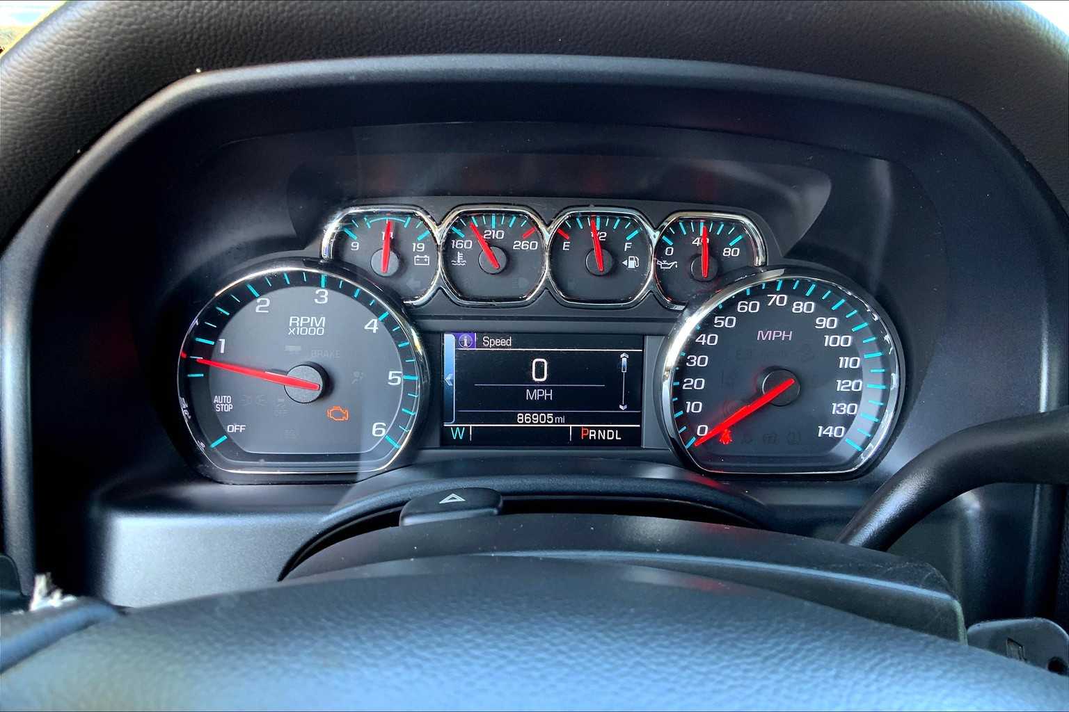 2018 Chevrolet Silverado 1500 LT photo 21