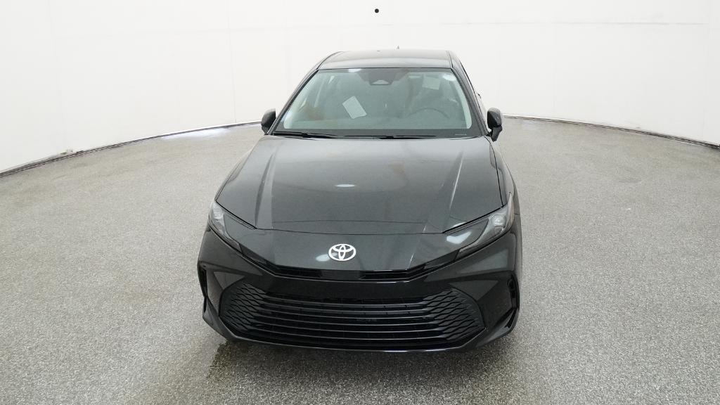 2026 Toyota Camry LE photo 2