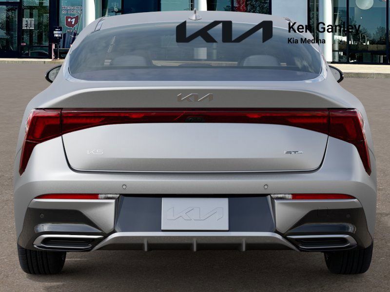 2026 Kia K5 GT-Line photo 13
