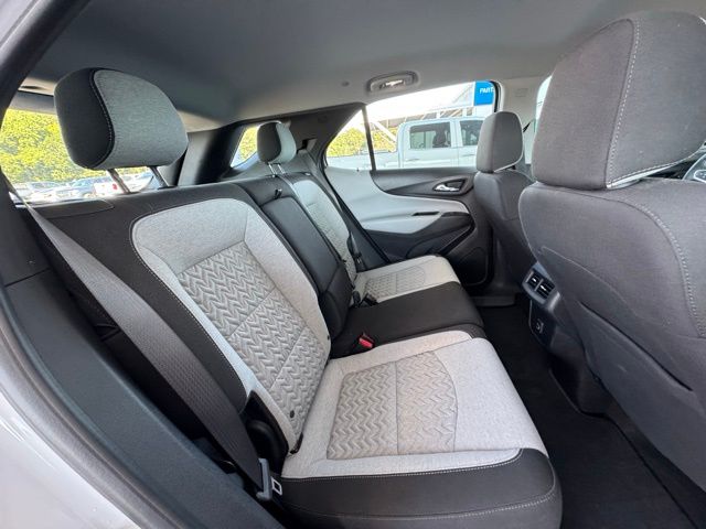 2023 Chevrolet Equinox LS photo 22
