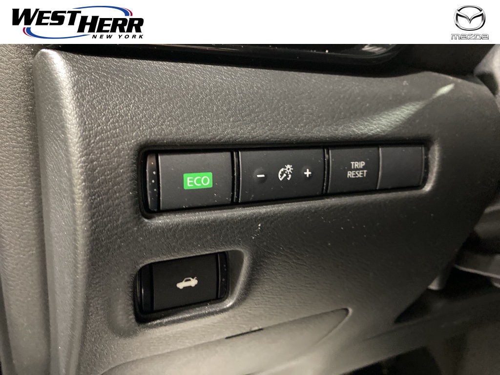 2021 Nissan Sentra SV photo 17