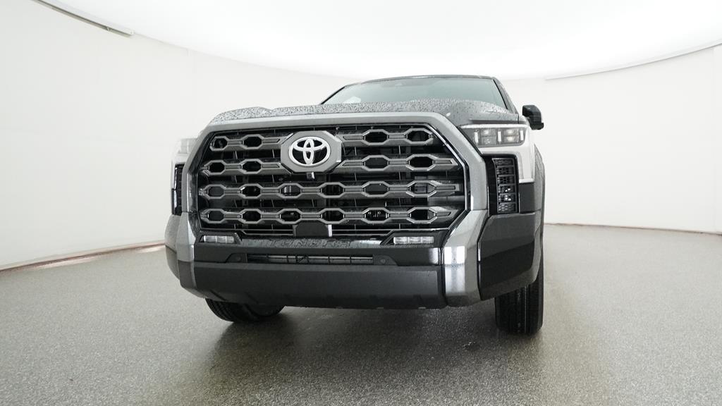 2025 Toyota Tundra Platinum CrewMax photo 3