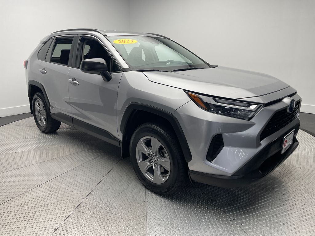 2023 Toyota RAV4 Hybrid LE photo 3