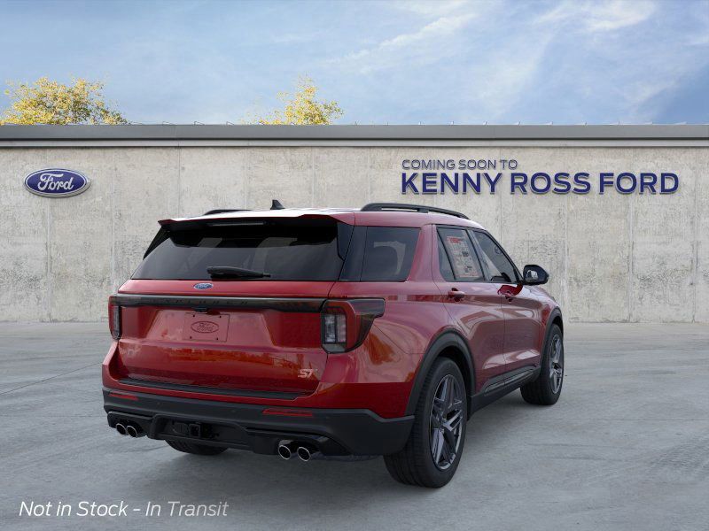 2025 Ford Explorer ST photo 8