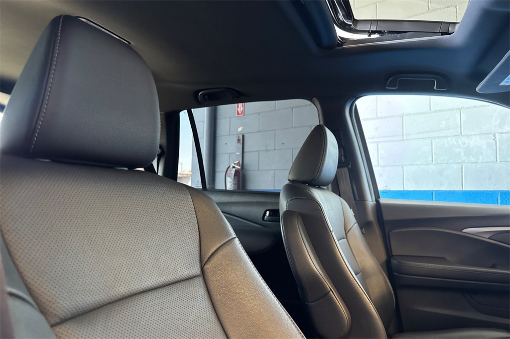 2022 Honda Passport EX-L photo 15
