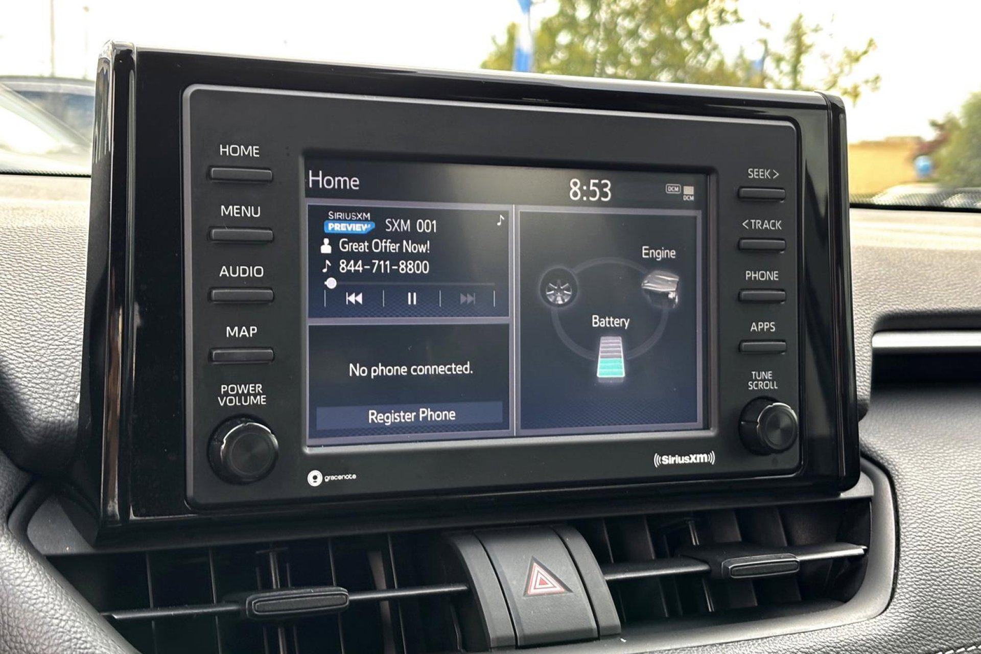 2022 Toyota RAV4 Hybrid XLE photo 14