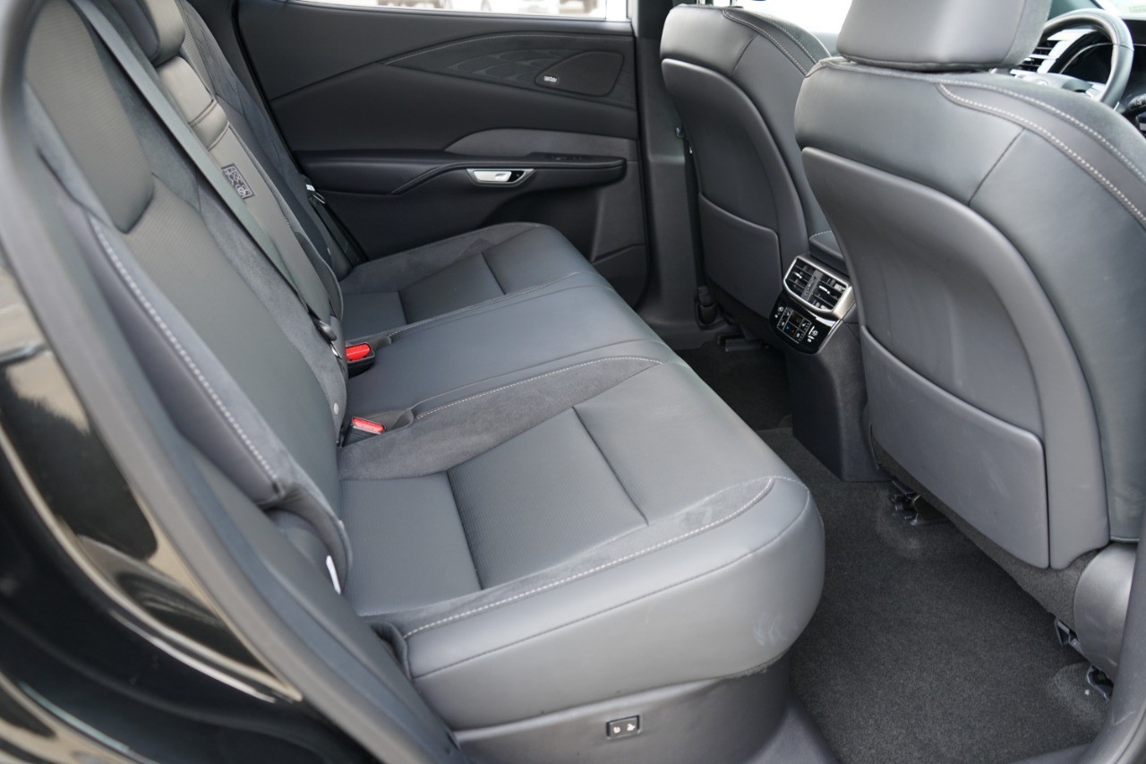 2024 Lexus RX 350 Luxury photo 29