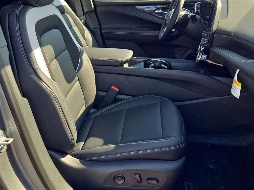 2025 Chevrolet Blazer EV photo 33