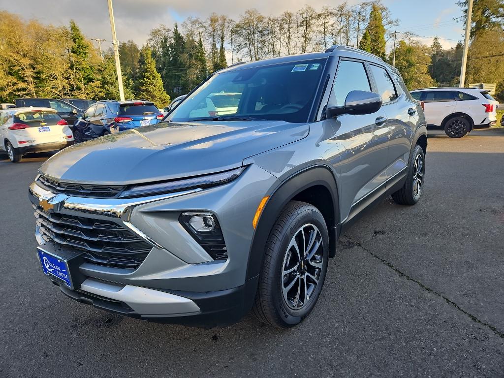 2025 Chevrolet Trailblazer LT photo 4