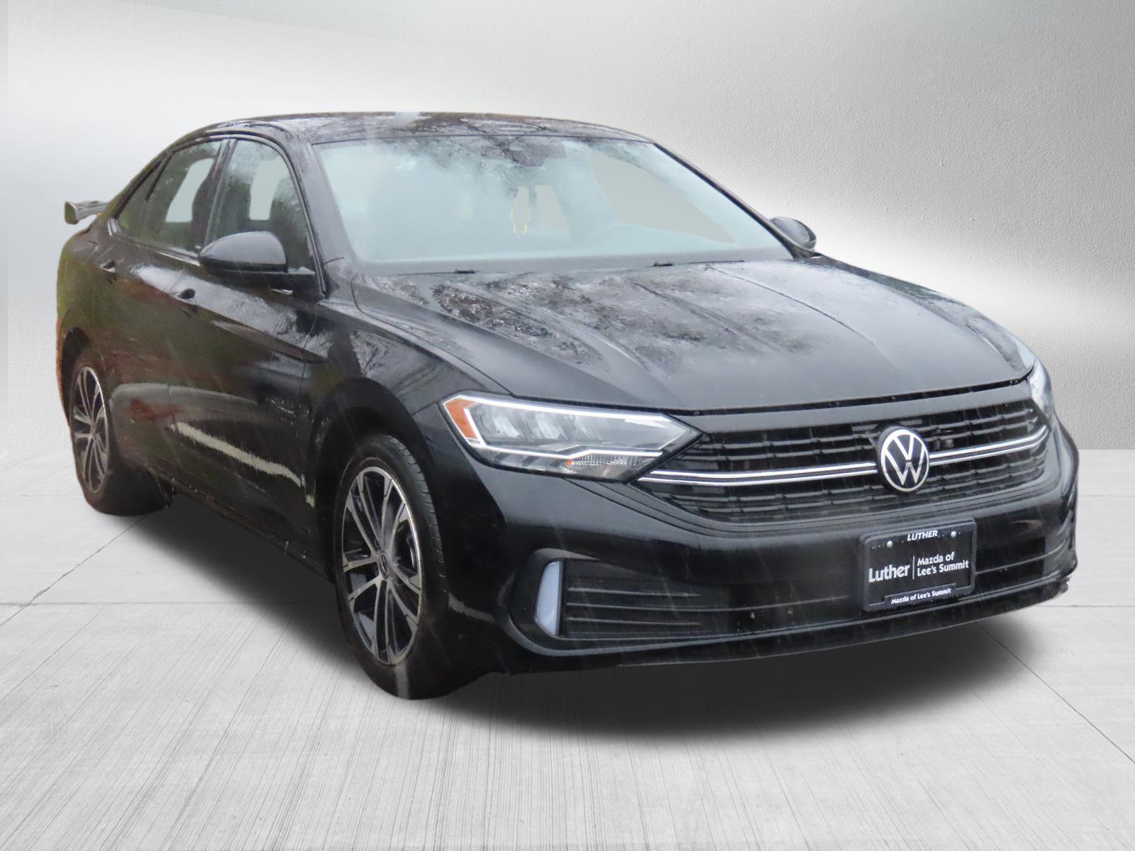 2024 Volkswagen Jetta Sport's photo