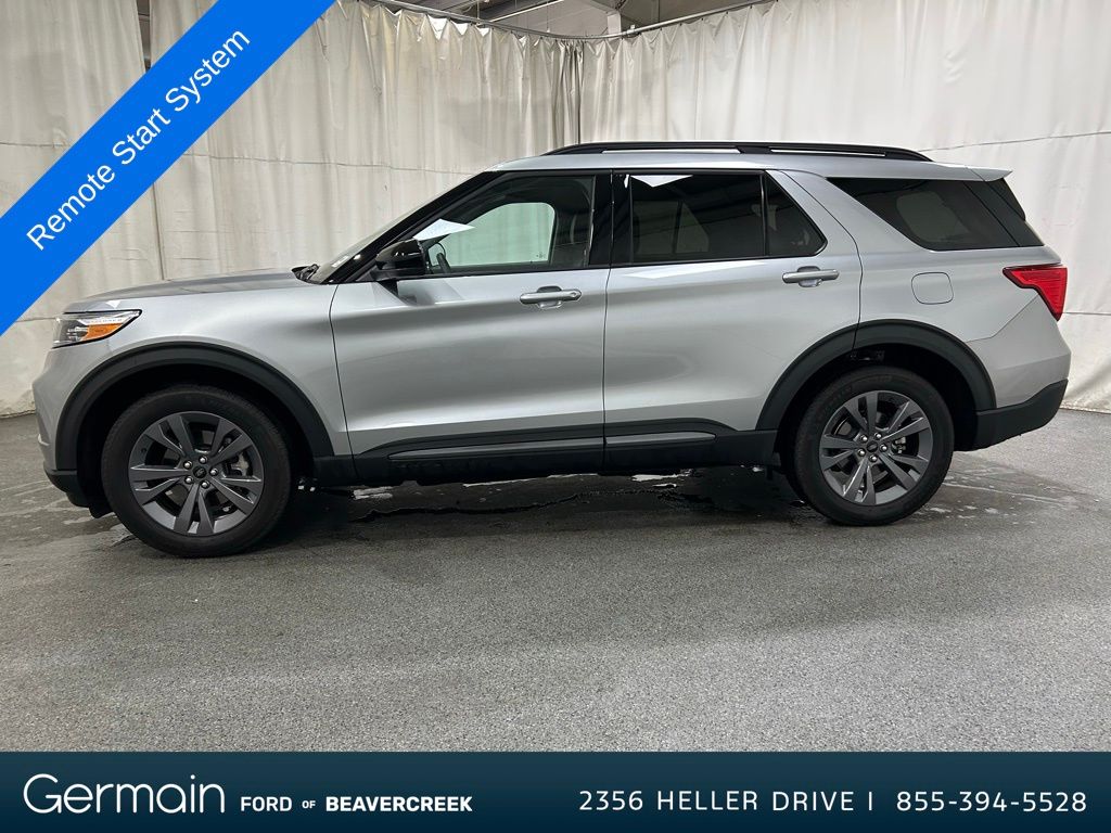2023 Ford Explorer XLT photo 4