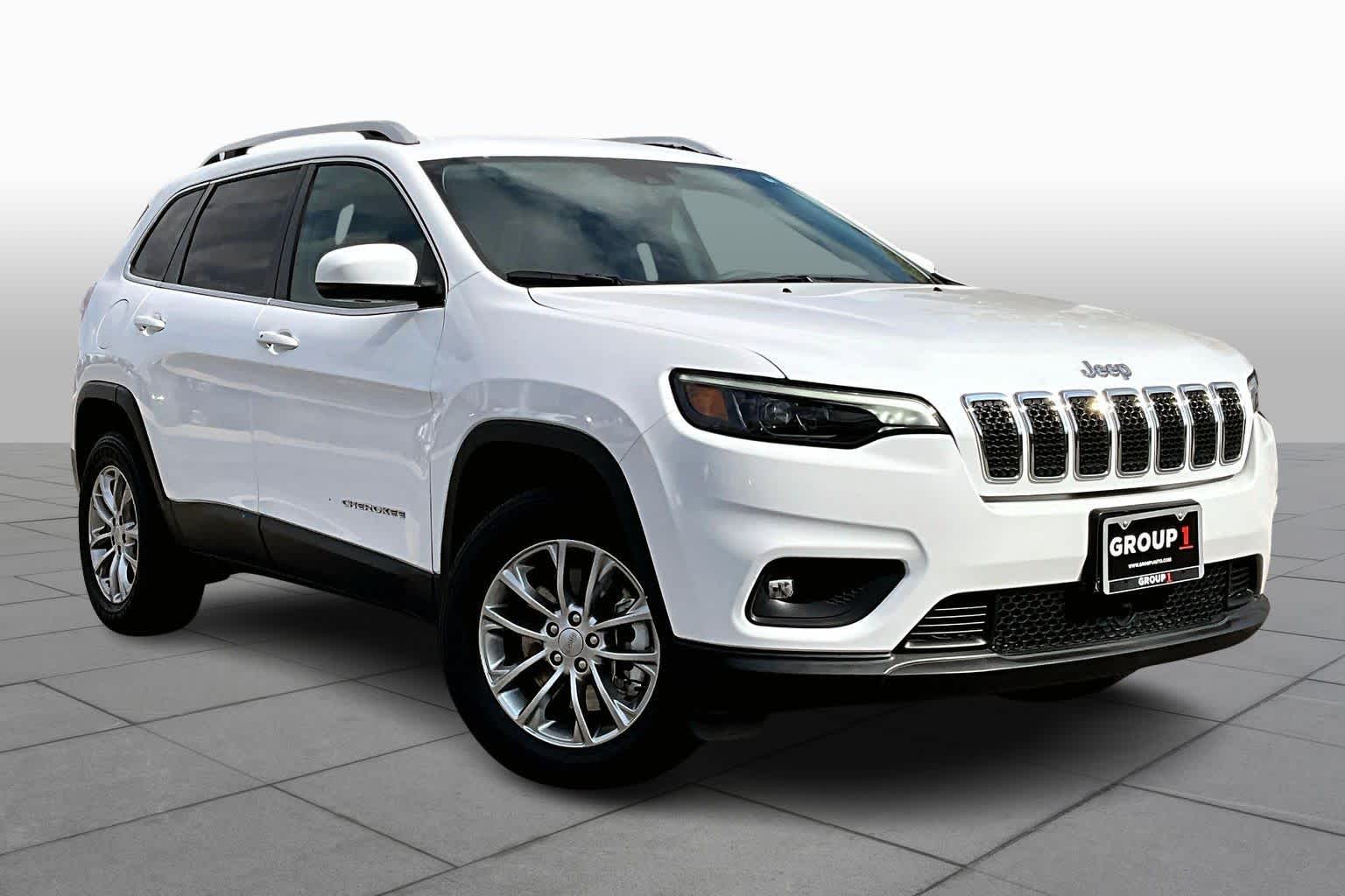 2021 Jeep Cherokee Latitude Lux photo 2