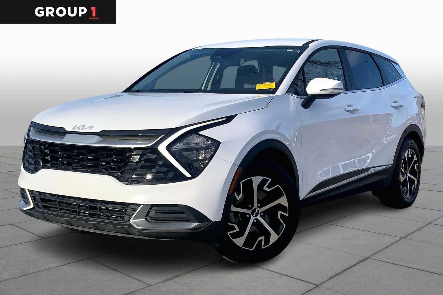2023 Kia Sportage EX's photo