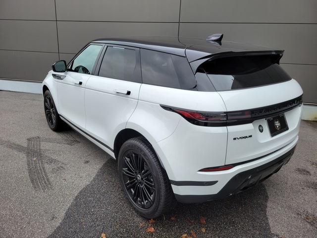 2025 Land Rover Range Rover Evoque S photo 3