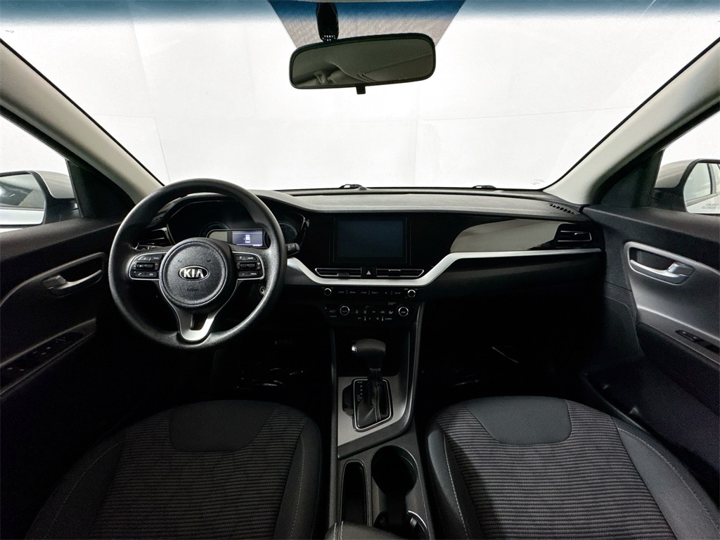 2021 Kia Niro LX photo 7