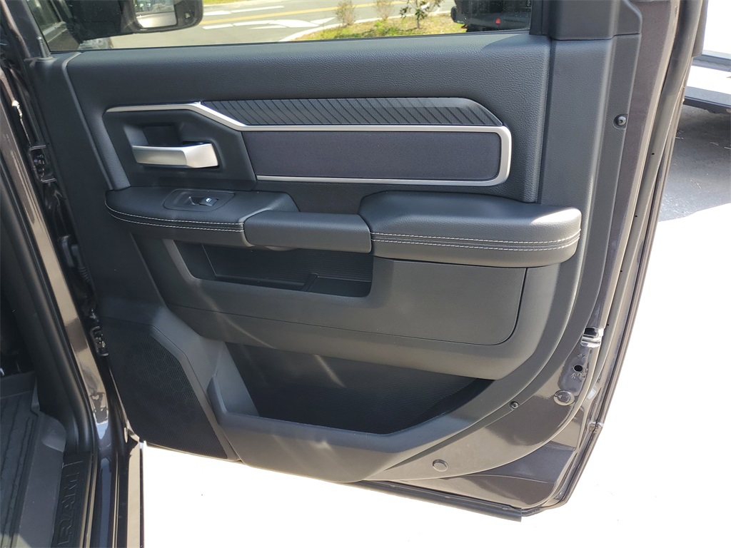 2026 Ram 2500 Big Horn photo 26