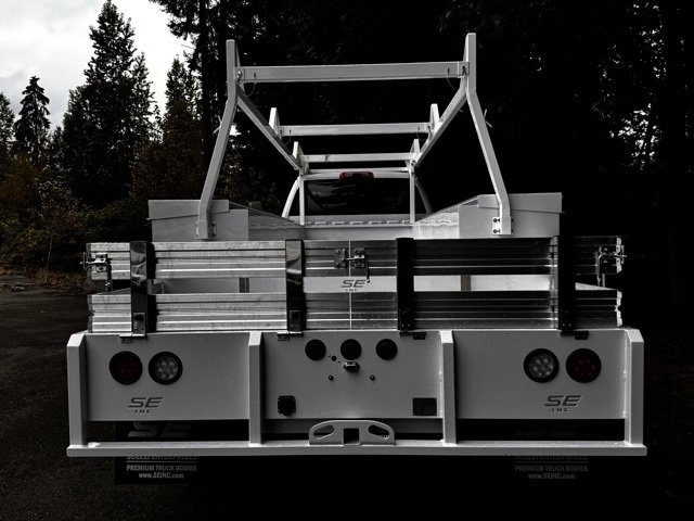 2024 Chevrolet Silverado 5500HD Work Truck photo 4