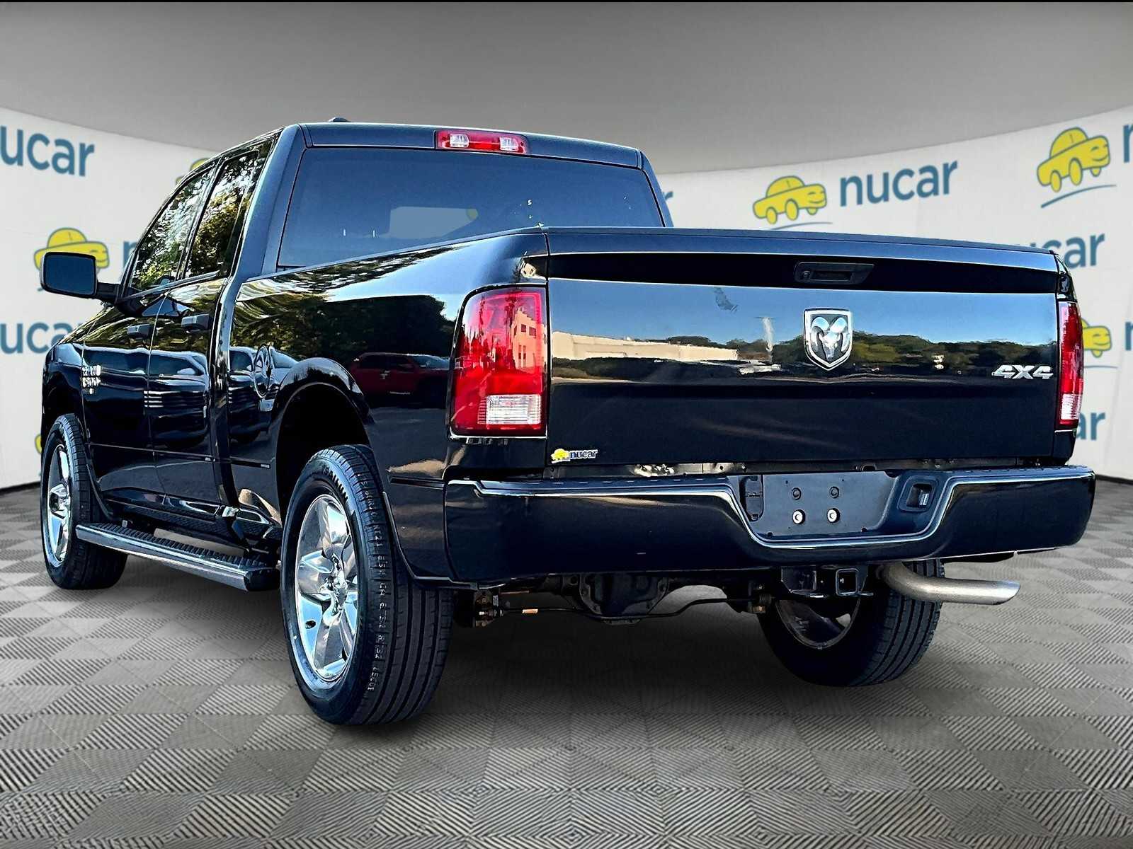 2019 Ram 1500 Tradesman ST photo 3