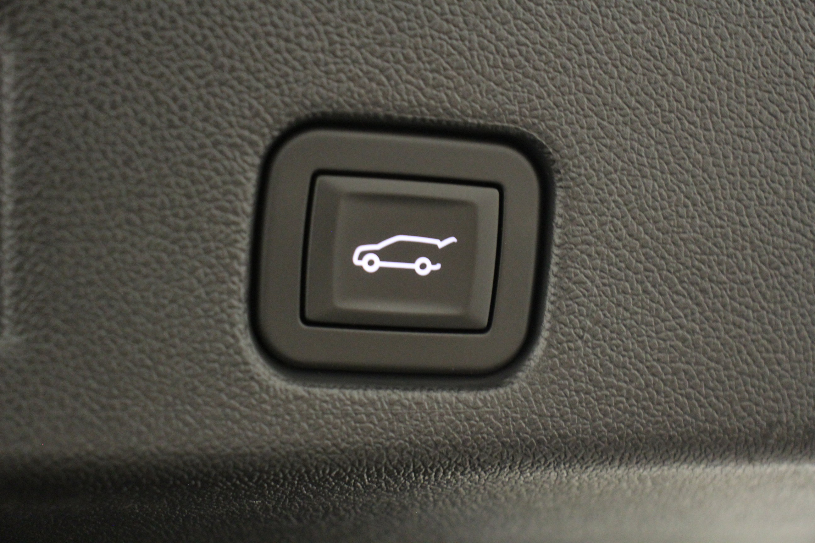 2024 Chevrolet Traverse photo 12